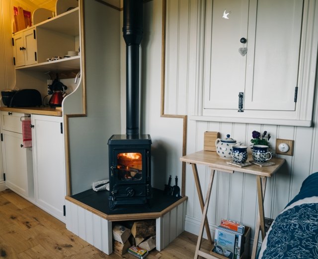 Glamping holidays in East Yorkshire, Northern England - The Swallow's Nest